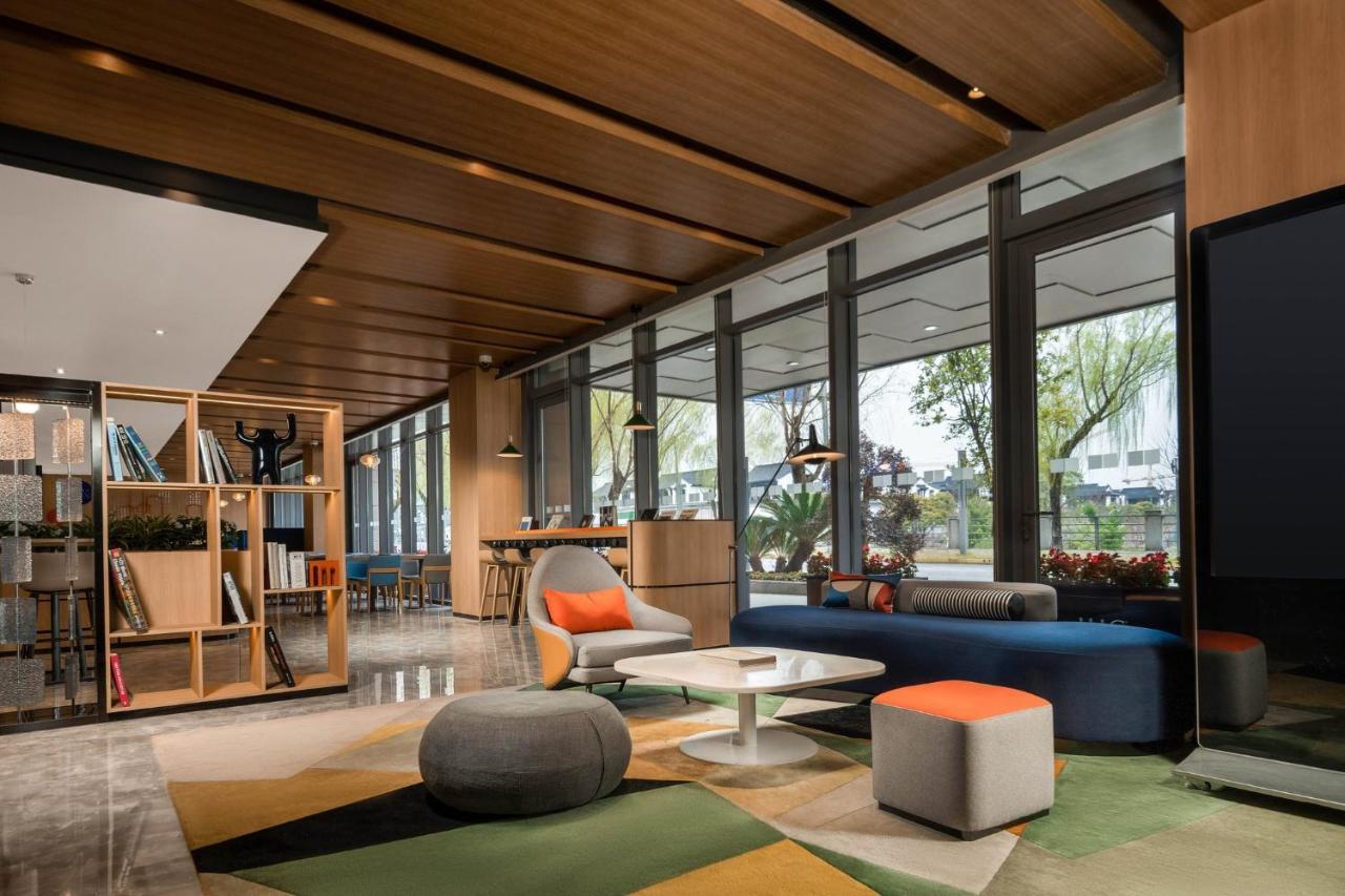 Holiday Inn Express Shanghai Pujiang By Ihg Exteriör bild