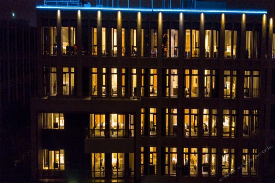 Holiday Inn Express Shanghai Pujiang By Ihg Exteriör bild